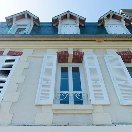 Villa Clarisse Deauville Bagian luar foto